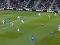 黑白体育- 上海久事发布备战花絮；冲刺阶段远射贴柱；西甲任务艰巨；高层口径保持一致