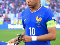 黑白体育- 姆巴佩最新 