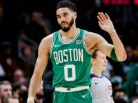 黑白直播-包含塔图姆连续五场比赛得分超过挺进下一轮，美国队挑战极限！的词条