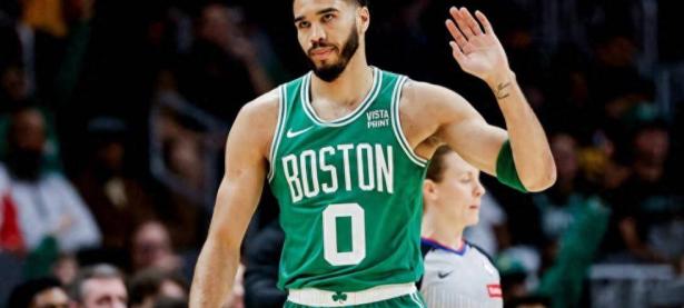 黑白直播-包含塔图姆连续五场比赛得分超过挺进下一轮，美国队挑战极限！的词条