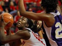 黑白体育- aj35塔图姆 