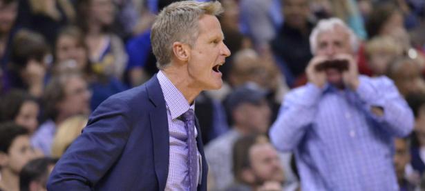 黑白直播-关于内马尔在勇士比赛中出色防守，战术调整引发热议！的信息