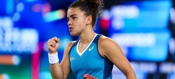 黑白直播- 冰球比赛视频完整版 